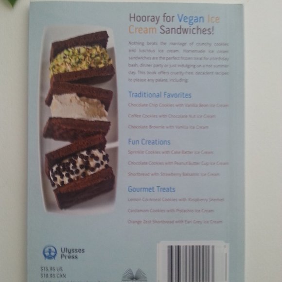 Book Vegan Ice Cream Sandwiches - Picture 2 of 2